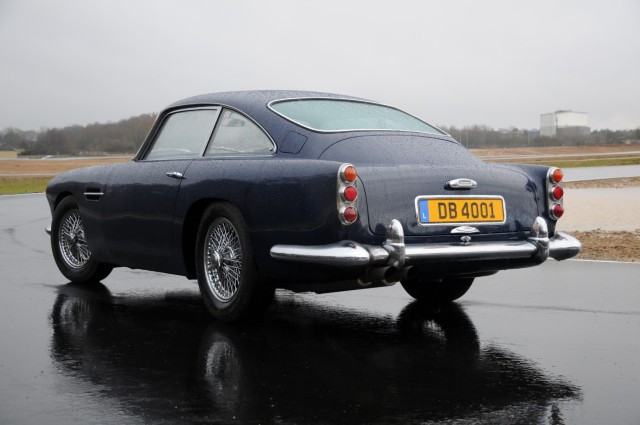 1961 ASTON MARTIN DB4 SERIES III SALOON - NO RESERVE Chassis no. DB4/634/R Engine no. 370/643L'Aston Martin DB4 lancée fin 1958 était u