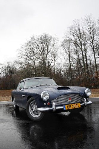 1961 ASTON MARTIN DB4 SERIES III SALOON - NO RESERVE Chassis no. DB4/634/R Engine no. 370/643L'Aston Martin DB4 lancée fin 1958 était u