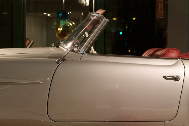 1957 MERCEDES BENZ 190 SL HARD TOP