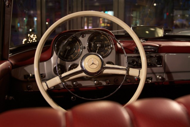 1957 MERCEDES BENZ 190 SL HARD TOP