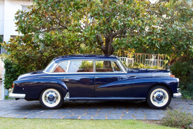 1958 MERCEDES BENZ 300d ADENAUER