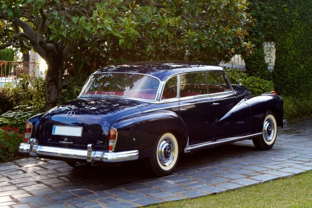 1958 MERCEDES BENZ 300d ADENAUER