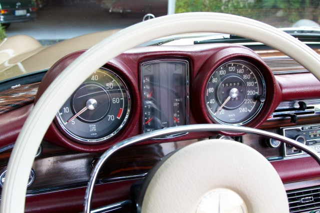 1971 MERCEDES BENZ 280 SE CABRIOLET 3.5