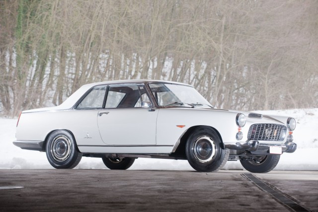 1961 LANCIA FLAMINIA COUPE PININFARINA Châssis n° 823003138Quand le " cavaliere " Carlo Pesenti prit le contrôle de Lancia fin 1955, la