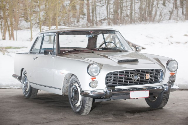 1961 LANCIA FLAMINIA COUPE PININFARINA Châssis n° 823003138Quand le " cavaliere " Carlo Pesenti prit le contrôle de Lancia fin 1955, la