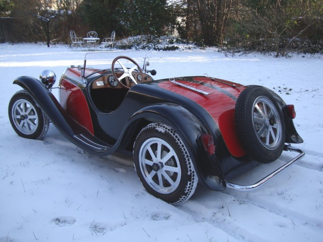 VOITURE ENFANT "BUGATTI 55 ROADSTER" - SANS RESERVE