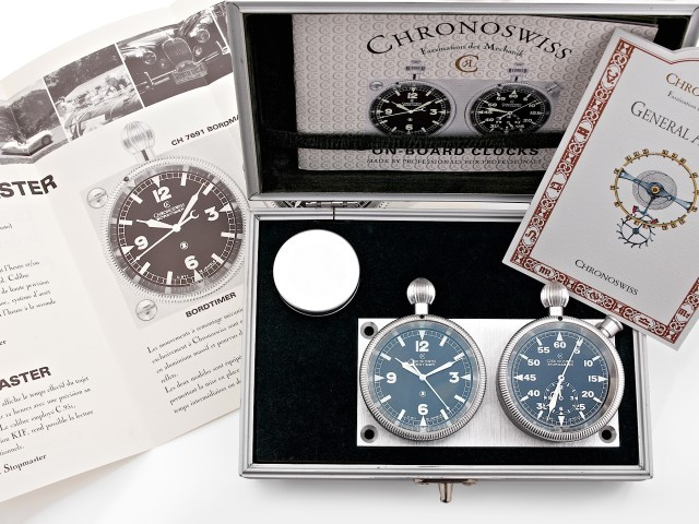 CHRONOSWISS BORDMASTER vers 2000 Set avec plaque de montage en acier comprenant : Un Bordtimer en aluminium massif. Lunette ...