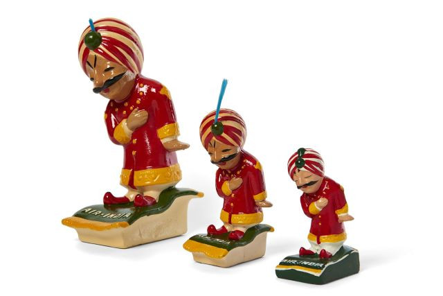 AIR INDIA  Trois figurines publicitaires, fabrication contemporaine