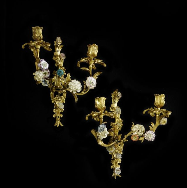 PAIRE D'APPLIQUES D'EPOQUE LOUIS XV