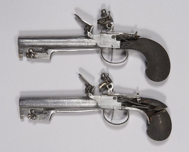 Souvenir du Maréchal Ney : Peinture d'amateur représentant la maison natale de Michel Ney à Bambi. Huile sur toile, avec étiquette manu