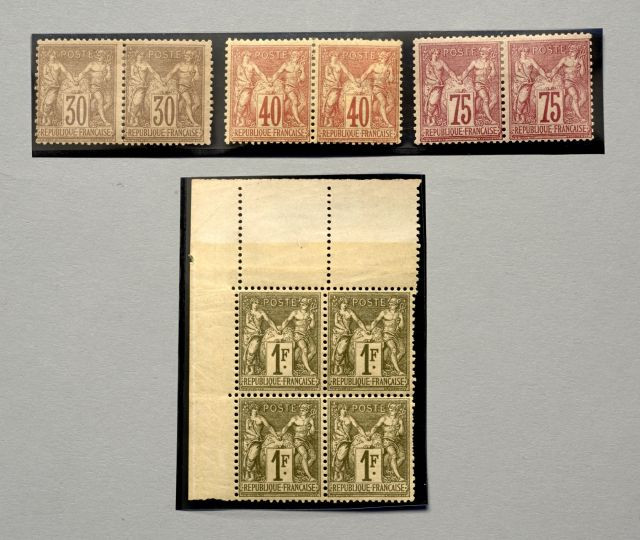 N°69 30c. brun, paire neuve - N°70 40c. orange, paire neuve - N°71 75c. carmin, paire neuve - N°72 1f. bronze, bloc de quatre cdf. C...
