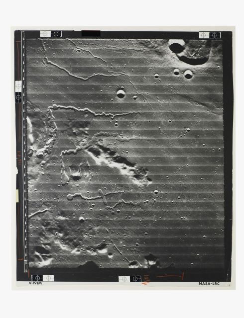 NASA  VUE SATELLITAIRE DE LA LUNE, VERS 1967 Tirage argentique postérieur