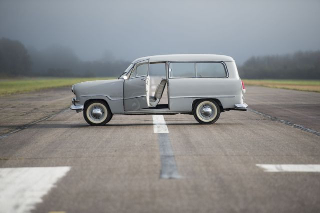 1957 Ford Taunus 15M break "Weltkugel"  No reserve