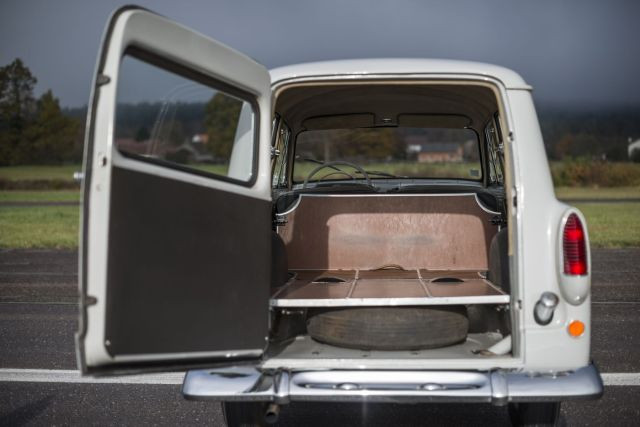 1957 Ford Taunus 15M break "Weltkugel"  No reserve