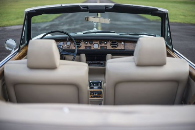1971 Rolls Royce Corniche cabriolet  No reserve