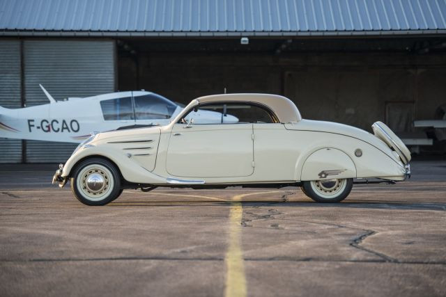 1936 Peugeot 402 Eclipse