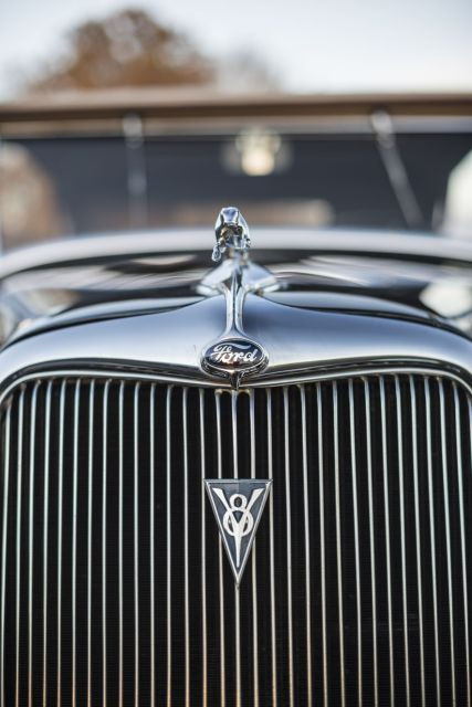 1934 Ford V8-40 Torpédo Le Baron  No reserve