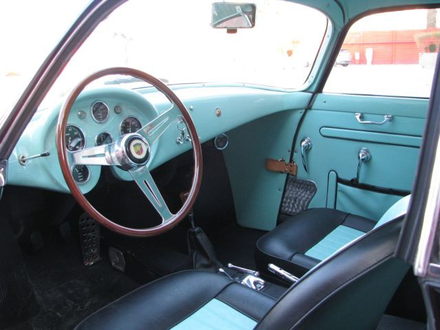 1957 Abarth 750 Zagato Titre de circulation italienChâssis n° 222623- Magnifique restauration- Historique en course connu- Modèle europ