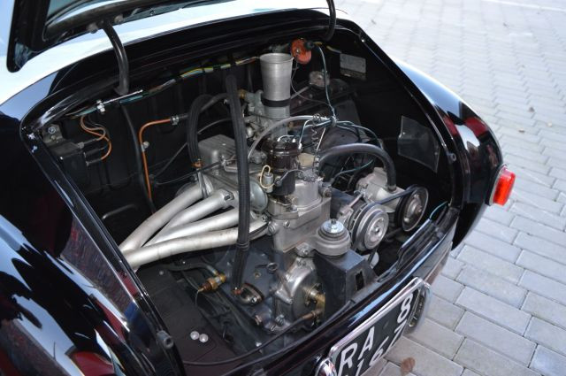 1957 Abarth 750 Zagato Titre de circulation italienChâssis n° 222623- Magnifique restauration- Historique en course connu- Modèle europ