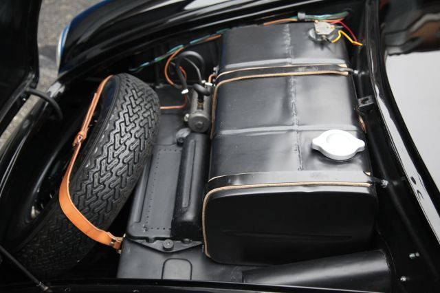 1957 Abarth 750 Zagato Titre de circulation italienChâssis n° 222623- Magnifique restauration- Historique en course connu- Modèle europ