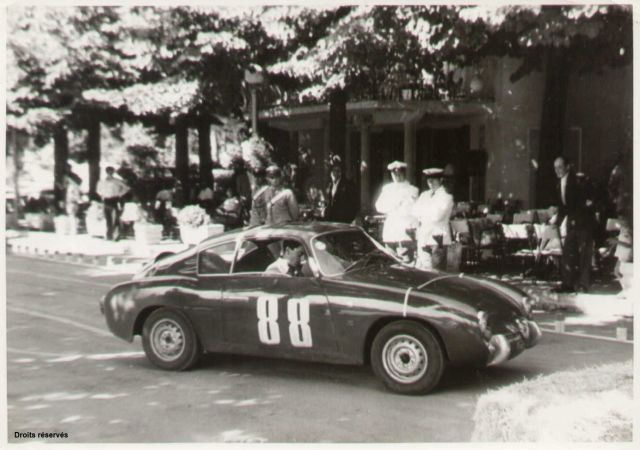 1957 Abarth 750 Zagato Titre de circulation italienChâssis n° 222623- Magnifique restauration- Historique en course connu- Modèle europ