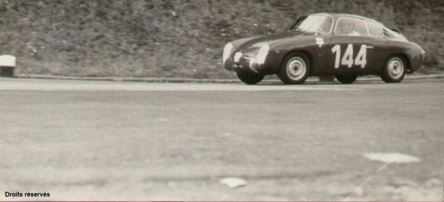 1957 Abarth 750 Zagato Titre de circulation italienChâssis n° 222623- Magnifique restauration- Historique en course connu- Modèle europ