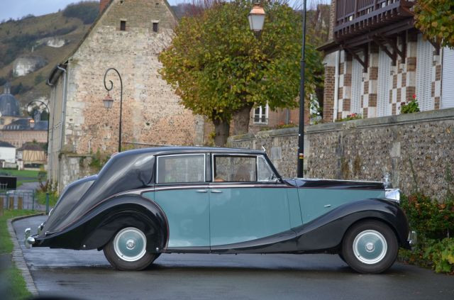 1952 Rolls Royce Silver Wraith par Hooper Carte grise française collectionChâssis n° WSG 22Moteur n° W21G- Belle présentation- Modèle d