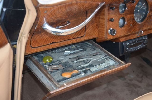 1952 Rolls Royce Silver Wraith par Hooper Carte grise française collectionChâssis n° WSG 22Moteur n° W21G- Belle présentation- Modèle d
