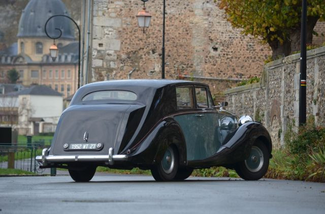 1952 Rolls Royce Silver Wraith par Hooper Carte grise française collectionChâssis n° WSG 22Moteur n° W21G- Belle présentation- Modèle d