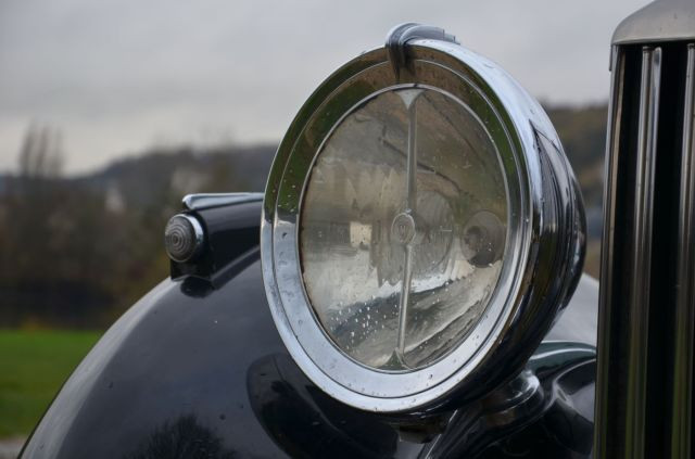 1952 Rolls Royce Silver Wraith par Hooper Carte grise française collectionChâssis n° WSG 22Moteur n° W21G- Belle présentation- Modèle d