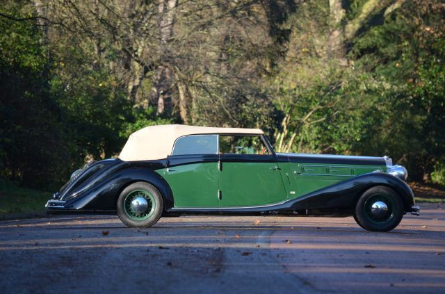 1937 Delage D8-100 cabriolet quatre portes par Labourdette  No reserve