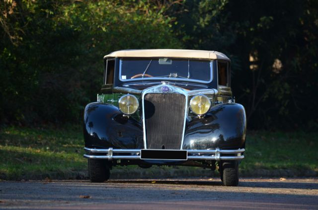 1937 Delage D8-100 cabriolet quatre portes par Labourdette  No reserve