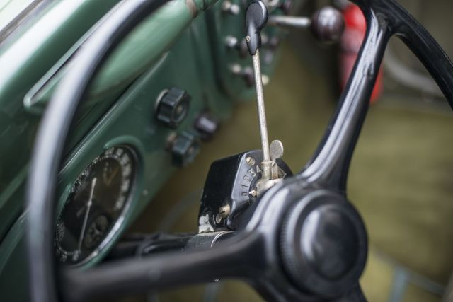 1937 Peugeot 402 Éclipse