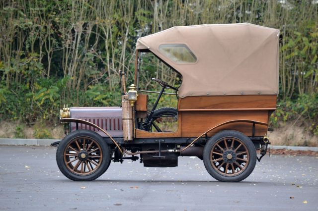 C. 1904 Fouillaron Type G 6 HP tonneau  No reserve