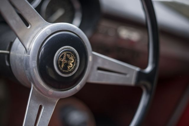 1961 Alfa Romeo Giulietta Sprint Speciale No reserve Attestation FFVE Certificat de dédouanement 846AChâssis n° AR 101.20.00605Moteur n