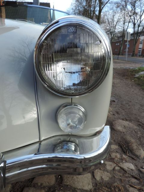 1961 MGA Mk II Roadster No reserve Titre de circulation US Dédouanée en UEChâssis n° GHNL 93345Moteur n° BP15GB13376- Eligible au Tour