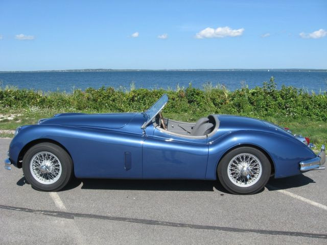 1955 Jaguar XK 140 SE Roadster