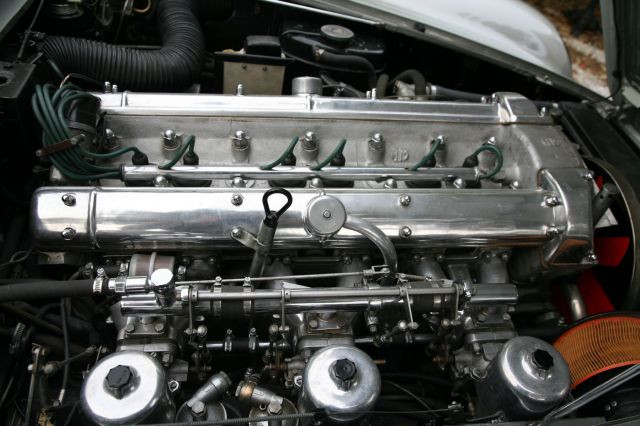 1968 Aston Martin DB6