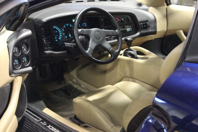 1992 Jaguar XJ 220
