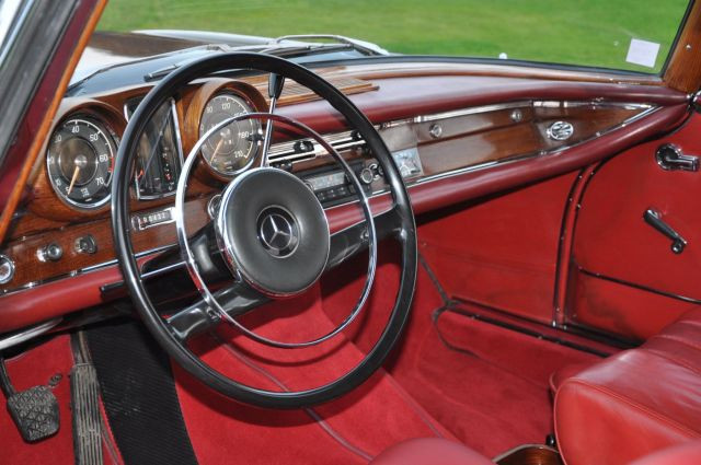 1965 Mercedes-Benz 300 SE cabriolet