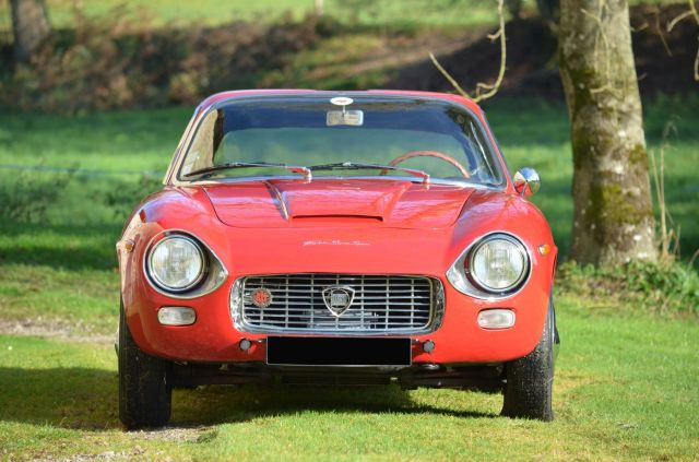 1968 Lancia Flaminia Super Sport Zagato 2.8 3C Carte grise françaiseChâssis n° 826232002130Moteur n° 826200*2135- Modèle rare et désira