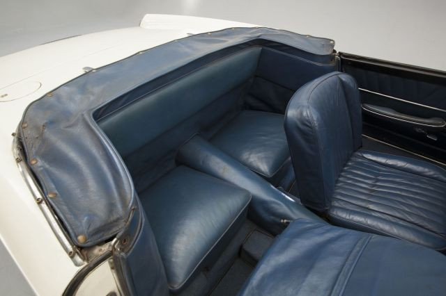 1961 Maserati 3500 GT Spider Vignale avec Hard Top Carte grise françaiseChâssis n°101.1221Moteur n° 101.1221- Vendue neuve à Paris- Mat