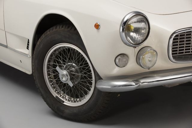 1961 Maserati 3500 GT Spider Vignale avec Hard Top Carte grise françaiseChâssis n°101.1221Moteur n° 101.1221- Vendue neuve à Paris- Mat