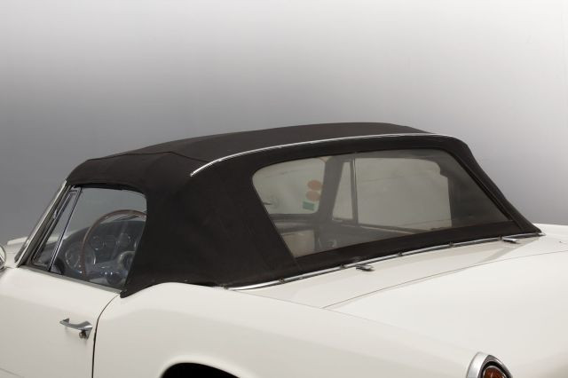 1961 Maserati 3500 GT Spider Vignale avec Hard Top Carte grise françaiseChâssis n°101.1221Moteur n° 101.1221- Vendue neuve à Paris- Mat