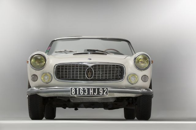 1961 Maserati 3500 GT Spider Vignale avec Hard Top Carte grise françaiseChâssis n°101.1221Moteur n° 101.1221- Vendue neuve à Paris- Mat