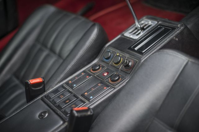 1987 Ferrari 328 GTS  No reserve