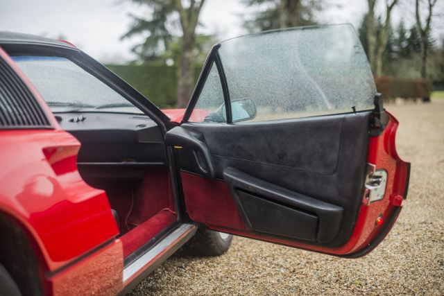 1987 Ferrari 328 GTS  No reserve