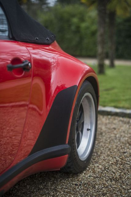 1989 Porsche 911 Speedster Turbo Look