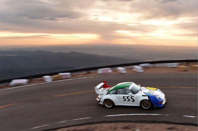 1995 Porsche 993 Cup GT2 Véhicule de compétitionChâssis n° 99362803500- Une des " 993 Cup " les plus désirables - Passé sportif fourni-