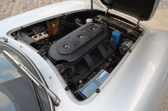 1966 Ferrari 275 GTB berlinetta Carte grise françaiseChâssis n° 8407Moteur n° 8407- Vendue neuve en France- Version "nez long" et "torq